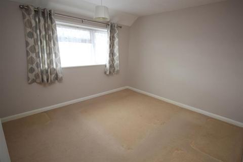 10 Godfrey Close, Stevenage, SG2 9SY