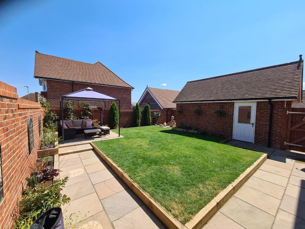 Garden 1.jpg
