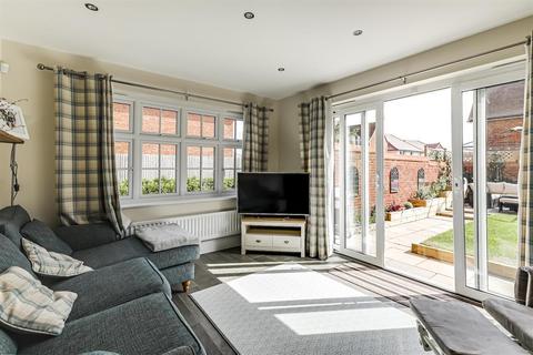 3 Baker Drive, Buntingford, SG9 9RZ