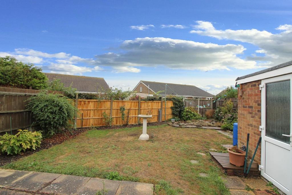 Aspen Close, St Marys Bay, Kent 2 bed semidetached bungalow £330,000