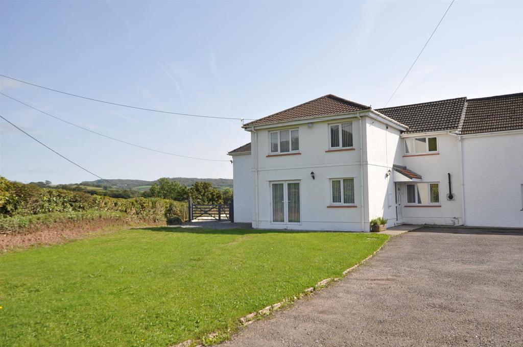 Pontantwn, Kidwelly 3 bed end of terrace house £250,000