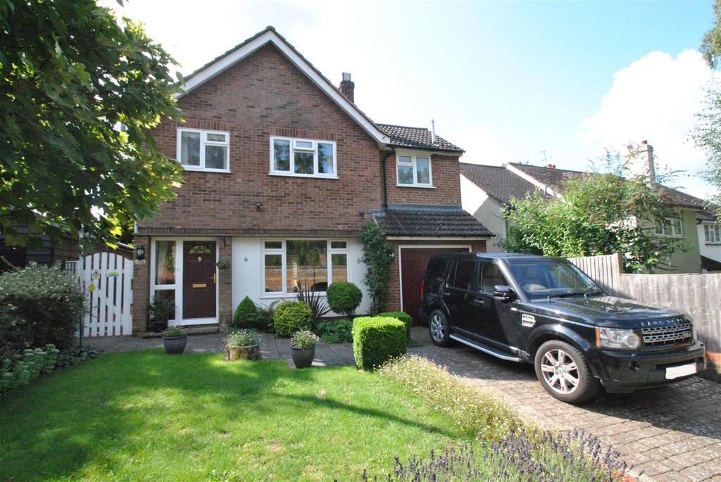 The Causeway, Buntingford, SG9 9ET 3 bed detached house for sale £575,000