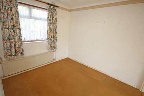 393 Archer Road, Stevenage, SG1 5QP