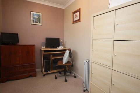 2 Bawdsey Close, Stevenage, SG1 2LA