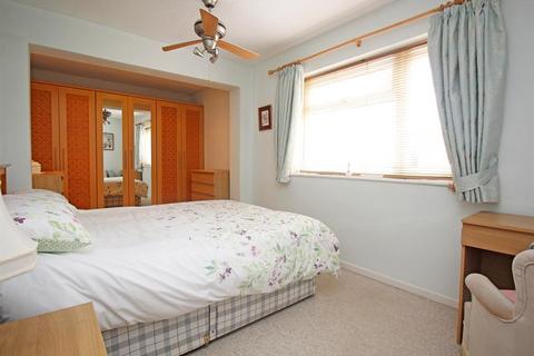 2 Bawdsey Close, Stevenage, SG1 2LA