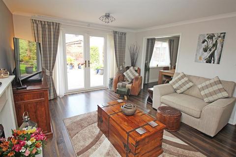 95 Downlands, Stevenage, SG2 7BJ