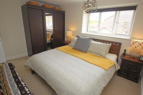 95 Downlands, Stevenage, SG2 7BJ