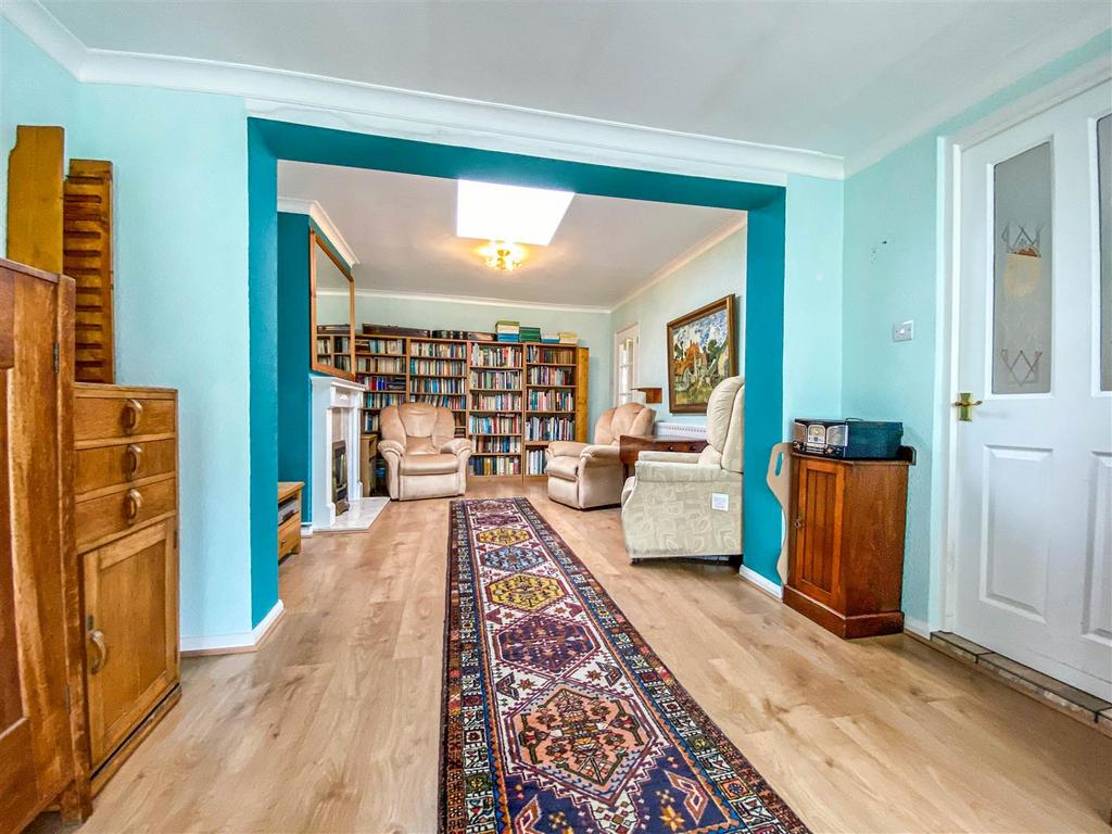 Dining Room.JPG