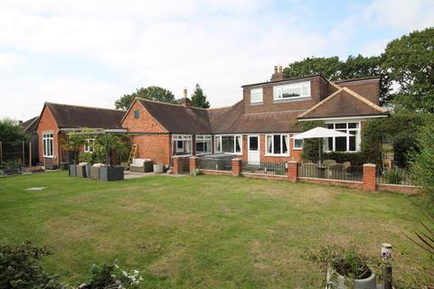 6 bedroom house for sale - Tamworth Road, Bassetts Pole, Sutton Coldfield