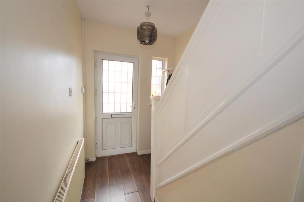 Dawlish Drive, Styvechale, Coventry 3 bed semidetached house £1,150