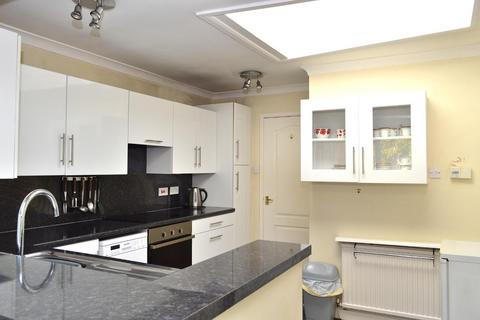 9 Severn Road, Oldham, OL8 3PU