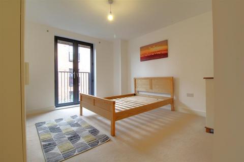 Flat 9, 1 Friars Orchard, Gloucester, GL1 1GA