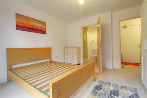Flat 9, 1 Friars Orchard, Gloucester, GL1 1GA