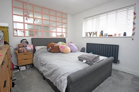 7 Sisson Close, Stevenage, SG2 9NA