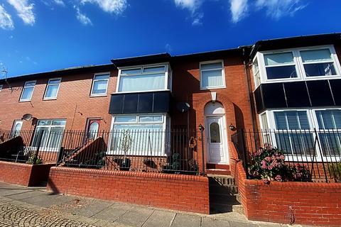 3 bedroom terraced house for sale - Winifred Gardens, Wallsend