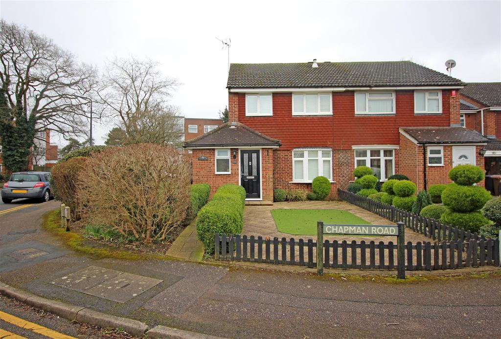 Chapman Road, Stevenage, SG1 4RJ 3 bed semidetached house £400,000