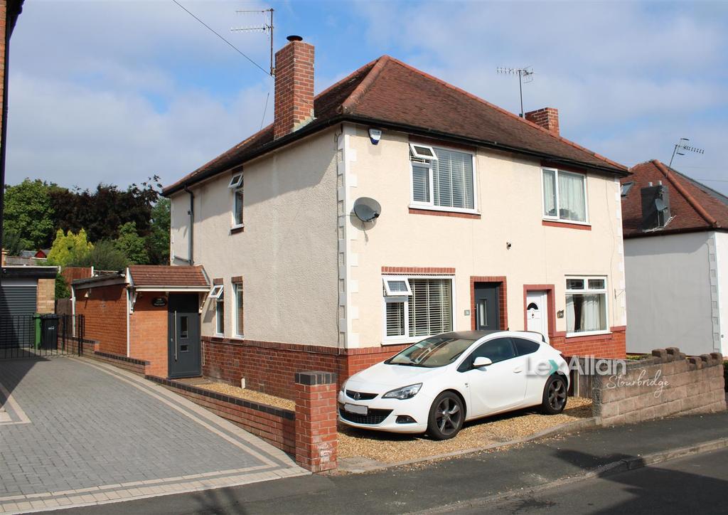 King Street, Brierley Hill 2 bed semidetached house for sale £210,000