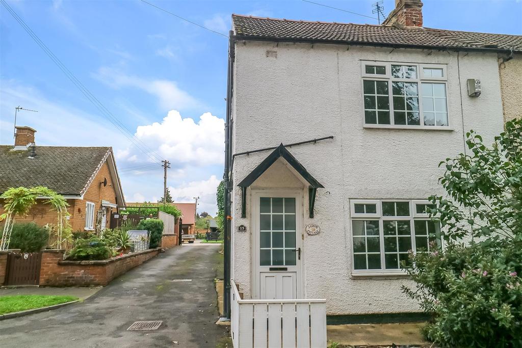 Kennel Lane, Darlington 3 bed terraced house £675 pcm (£156 pw)