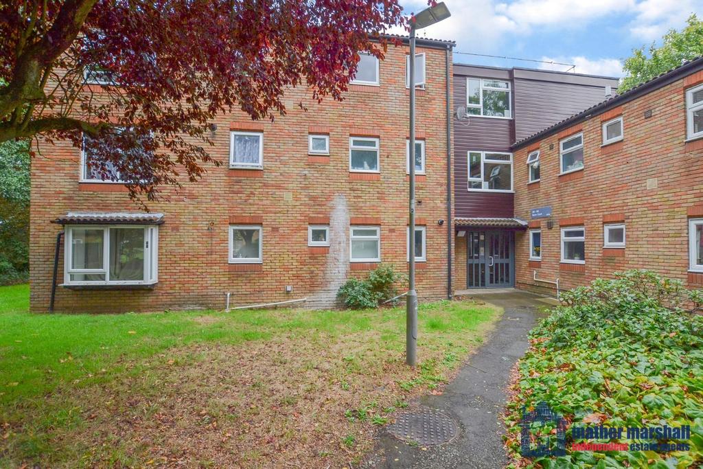 Baron Court, Stevenage 2 bed apartment £230,000