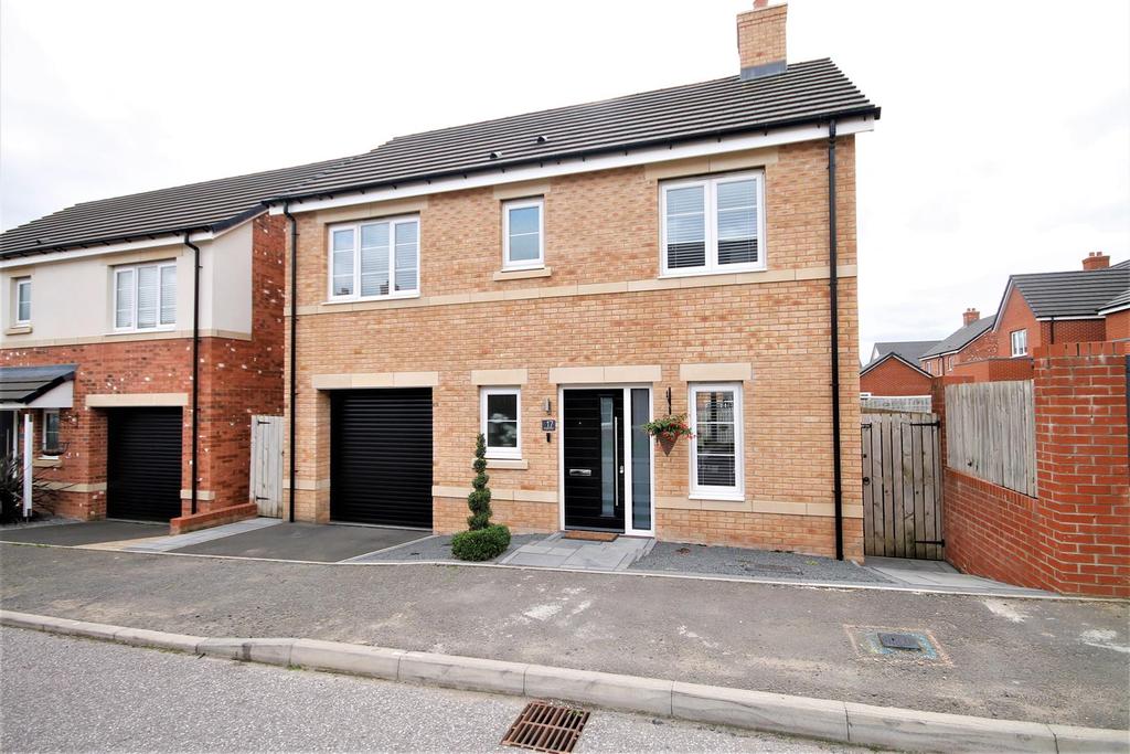 Longhill Court, Browney, Durham 3 bed detached house for sale £275,000