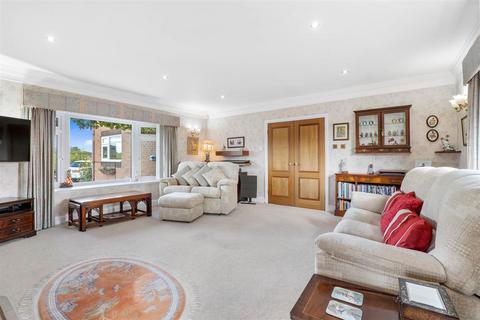 3 bedroom detached house for sale, Springbank Road, Cheltenham