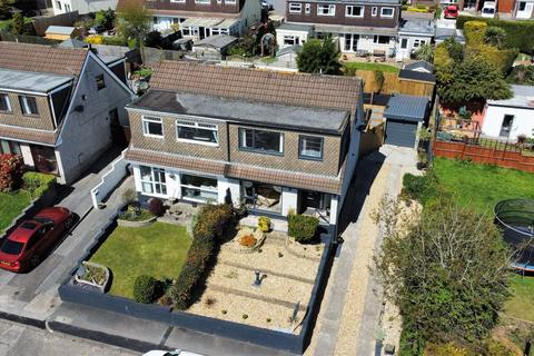 82 Hendre Road, Pencoed, Bridgend, CF35 6TN