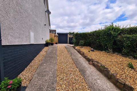 82 Hendre Road, Pencoed, Bridgend, CF35 6TN