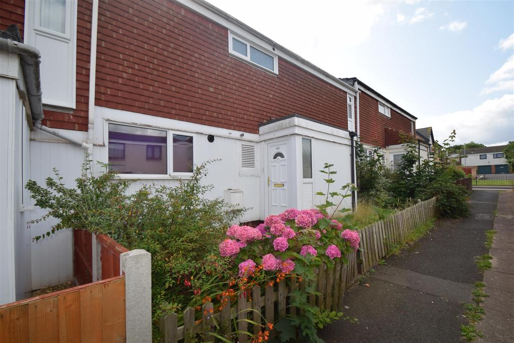 Southgate, Sutton Hill, Telford 3 bed house £675 pcm (£156 pw)