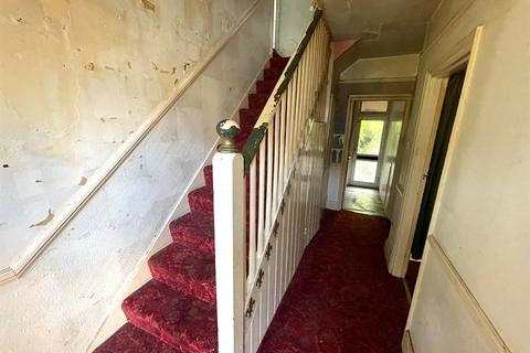 3 Highclere Road, New Malden, KT3 3HJ