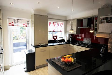 19 Plympton Close, Belvedere, DA17 5RT