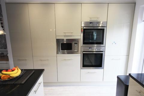 19 Plympton Close, Belvedere, DA17 5RT