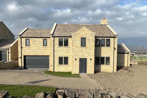 2, Wilsden View Back Lane, Allerton, Bradford, BD15 9AB