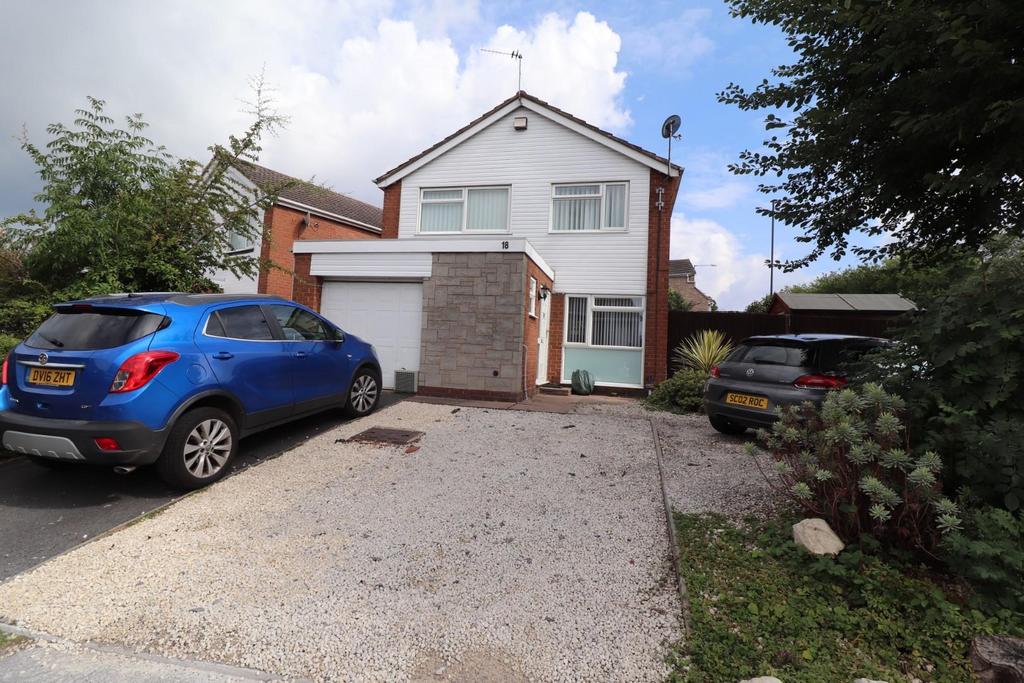 Pembroke Close, Warwick 3 bed detached house £395,000