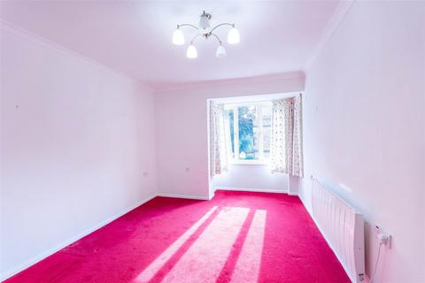 2 bedroom retirement property for sale, Flat 27 Lifestyle House, Melbourne Avenue, Broomhill, S10 2QH
