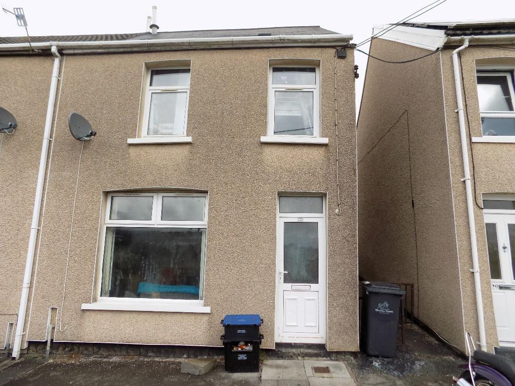 Lewis Street, Crumlin, Newport.Gwent.... 3 bed terraced house - £88,000