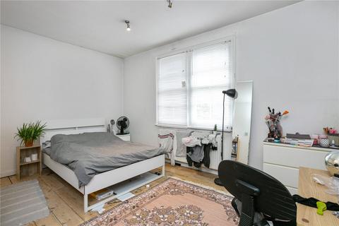 300 Globe Road, London, E2 0NS