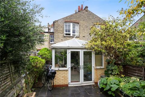 300 Globe Road, London, E2 0NS