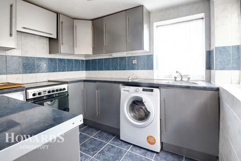 3 bedroom terraced house for sale, Haward Street, Lowestoft