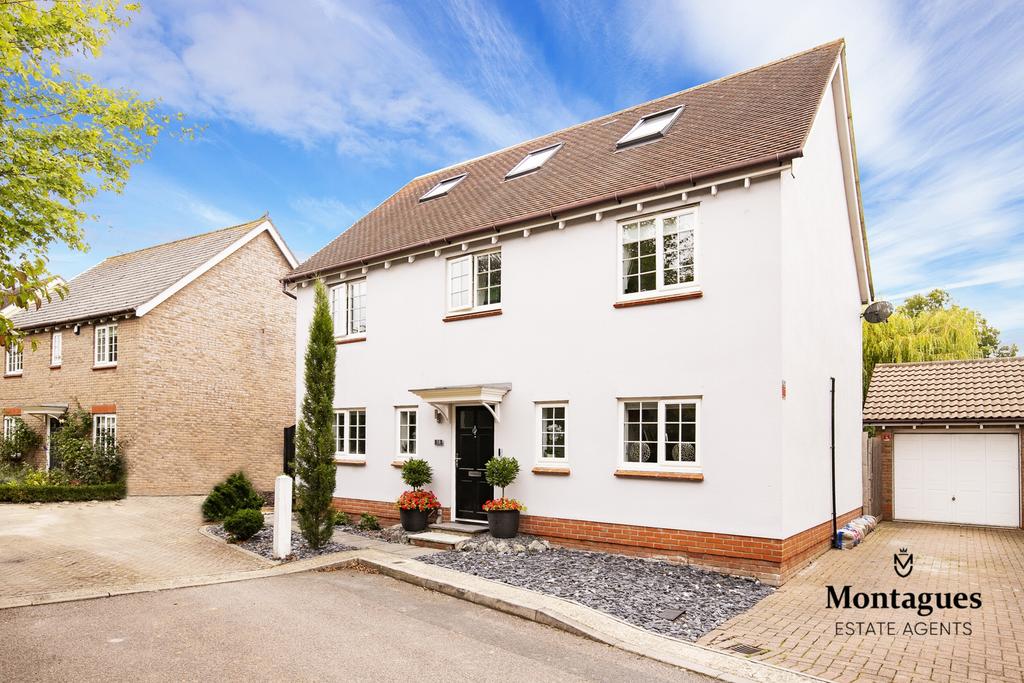 Tempest Mead, North Weald, CM16 5 bed detached house £875,000