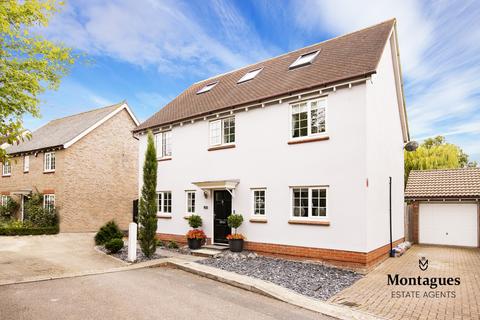 18 Tempest Mead, North Weald, Epping, CM16 6DY