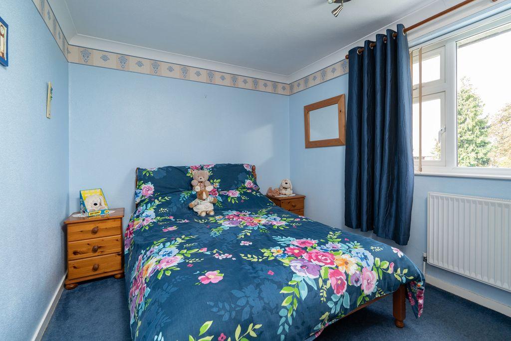 Bedroom 2 (Double)