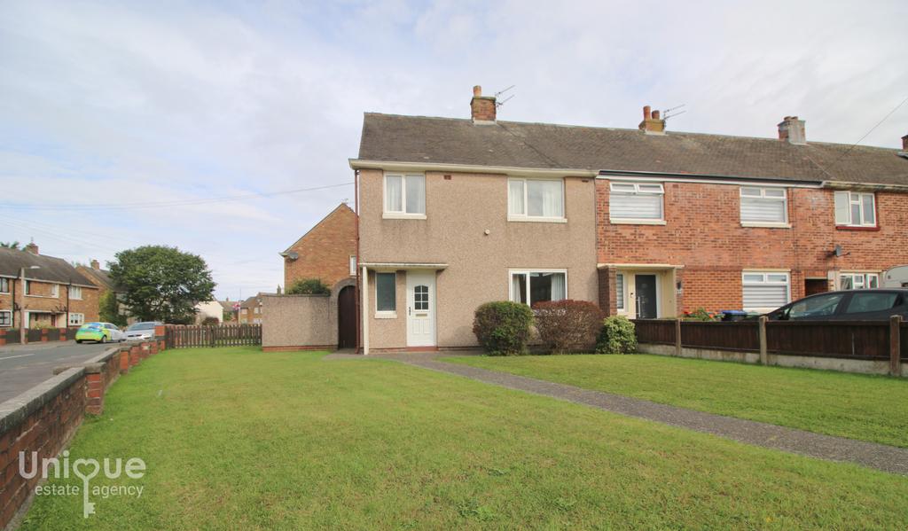 St. John Avenue, Fleetwood, FY7 3 bed terraced house £115,000