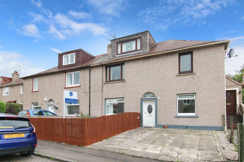 31 Parkhead Terrace, Edinburgh EH11 4RE 3 bed apartment for sale £205,000