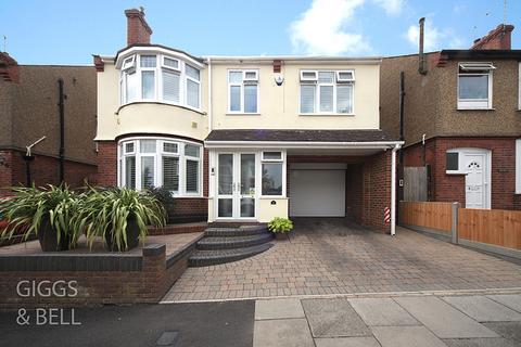 9 Alton Road, Luton, LU1 3NS