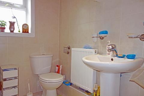 1 bedroom in a house share to rent - Bingley Road, Saltaire, Bradford, BD18