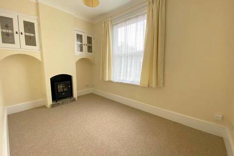 1 bedroom apartment to rent, Arundel Road, Littlehampton, West Sussex