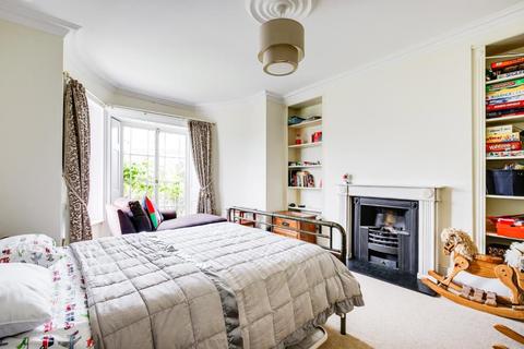 15 Downshire Hill, London, NW3 1NR