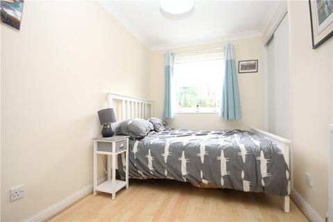 2 bedroom apartment to rent, Elmcourt Road, London, SE27