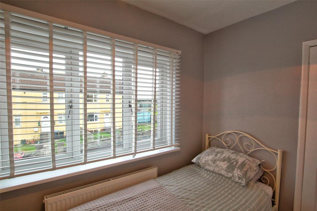 St. Cuthberts Avenue, High Etherley, Auckland, DL14 4 bed semi