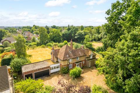 4 bedroom detached house for sale, Day's Lane, Biddenham, Bedfordshire, MK40